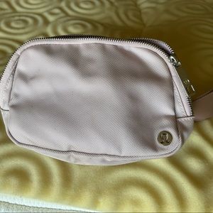 Lulu Fanny pack